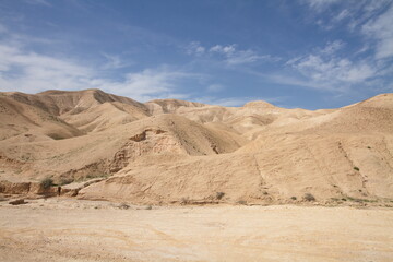 Fototapeta na wymiar Mountain range in Negev desert, Israel