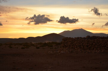 Fototapeta na wymiar Sunset on the Bolivia Desert