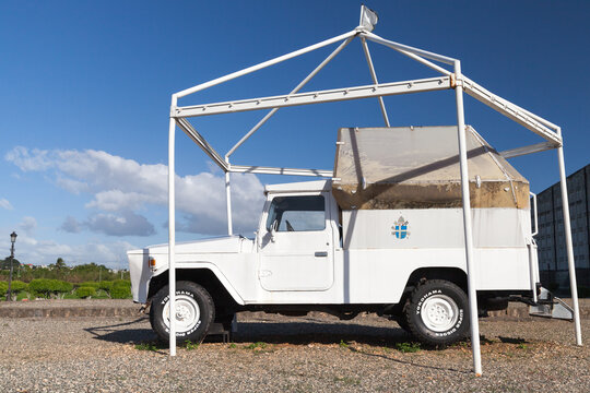 Popemobile At Columbus Lighthouse, Side View