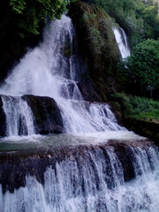 Obraz premium waterfall in the forest