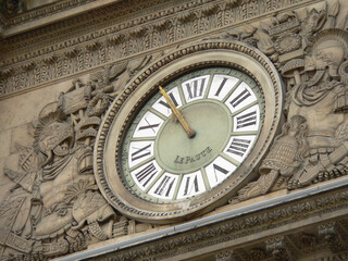 Wanduhr