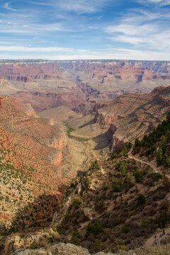 Image of the inside of the Grand Canyon in Arizona during daytime.
