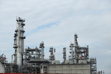 Fototapeta na wymiar Industrial of oil refinery plant from industry zone ,Refinery factory oil storage tank and pipeline steel 