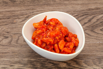 Baked kidney with tomato and pepper