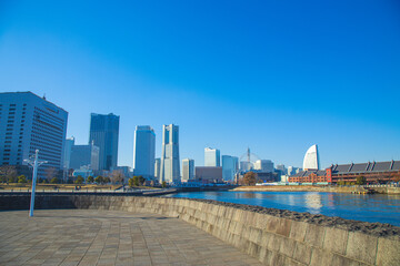 Naklejka premium 横浜みなとみらいの都市風景