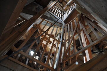 Holz-Fahrstuhl (Lost Place)