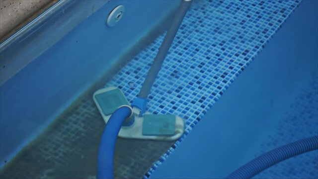 Cleaning the pool dirt with suction and filter.