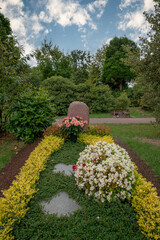 sehr schöne gepflegte Grabstätte © Blende8