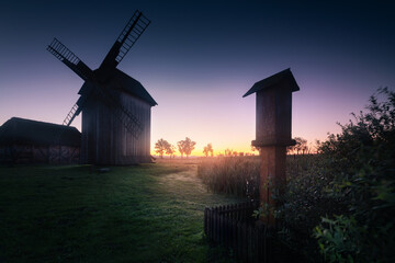 windmill at sunset © Sieku Photo