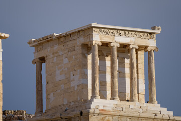 Fototapeta premium Athens - December 2019: view of Acropolis from Areopagus hill