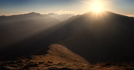 sunrise in the mountains © Sieku Photo