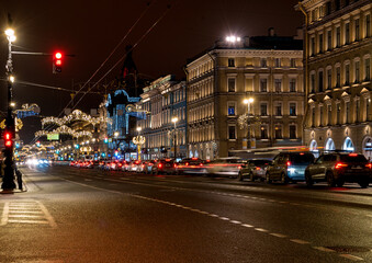 Fototapeta premium St. Petersburg, Nevsky Prospekt on New Year's Eve. Travels in Russia.