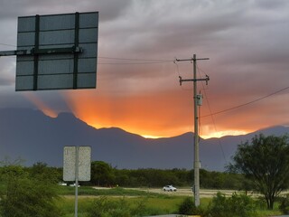 atardecer cerro