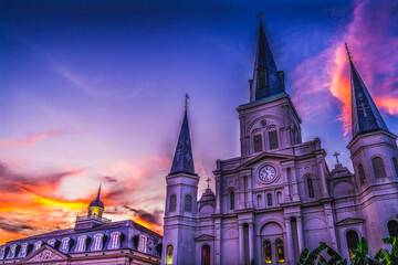 Fototapeta na wymiar Sunset Saint Louis Cathedral Cabildo New Orleans Louisiana