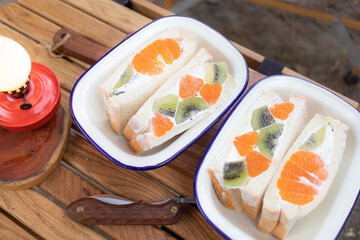 フルーツサンド
