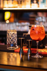 Gin tonic de frutos rojos