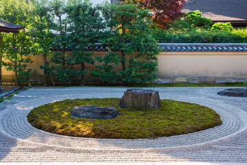 京都　大徳寺の塔頭寺院　龍源院の枯山水庭園