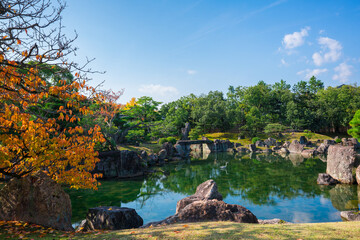 Fototapeta na wymiar 京都　二条城の二の丸庭園　紅葉