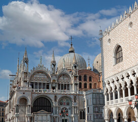 Fototapeta na wymiar Venice - St. Mark's Cahedral, Italy