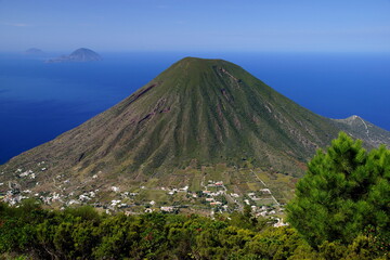 Monte dei Porri/ Salina, Sicily (Italy)