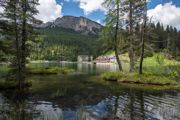 Fototapeta premium Landschaftidyll Misurinasee Dolomiten