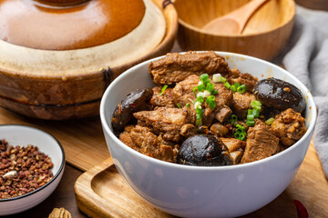 Delicious braised spareribs