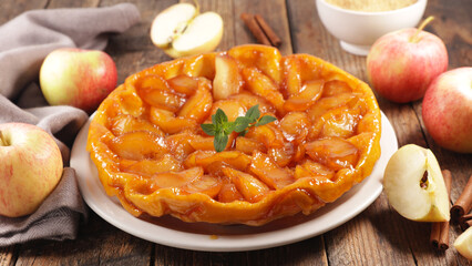 tarte tatin- french traditional apple pie