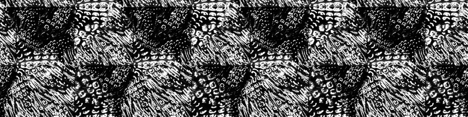 Leopard Repeat Print. Grey Brush Animal Print. White Splatter Leopard Pattern. Acrylic Paint Strokes. Metal Animal Fur Pattern. Gray Seamless Jaguar.