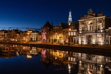 Fototapeta na wymiar Night view of the old town Haarlem in the Netherlands