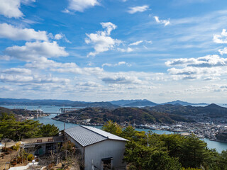 Fototapeta na wymiar 千光寺公園頂上展望台から見た尾道の町並み