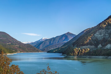Fototapeta na wymiar Zhinvali reservoir, Georgia