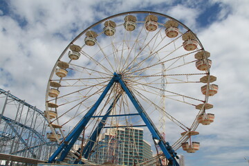 ferris wheel on a sunny day