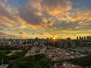 Naklejka premium Sunset in Sao Paulo, Brazil. South America sunset.