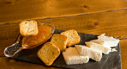 Cottage cheese with pumpkin jam ready to eat. 