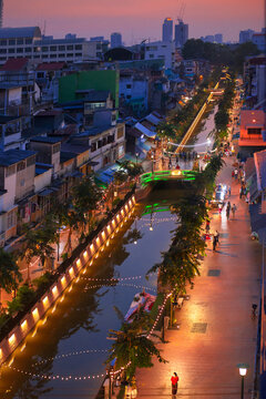 Canal Ong Ang - canal in bangkok at night life