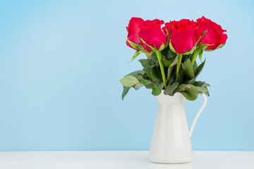 Valentines day greeting card with red rose flowers