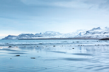 Fototapeta na wymiar atemberaubende Tour auf die Halbinsel Snæfellsnes in Island