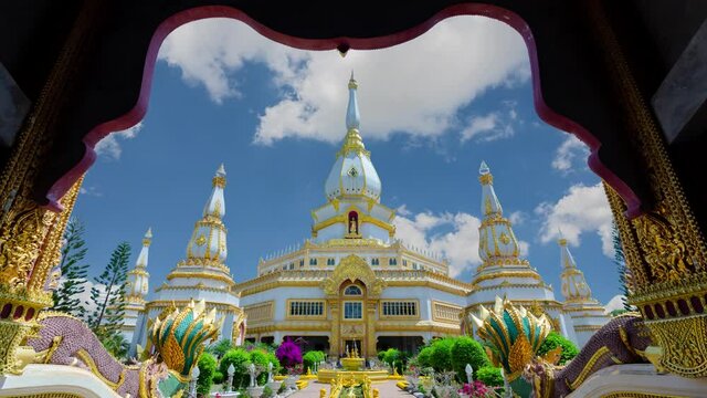 Phra Maha Chedi, Chai Mongkol That is beautiful in architecture. Located in the area of Wat Pha Nam Thip Thepprasit Wararam Pha Nam Yoi Subdistrict, Nong Phok District, Roi Et Province, Thailand