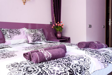 Bedroom with a beautiful double bed.