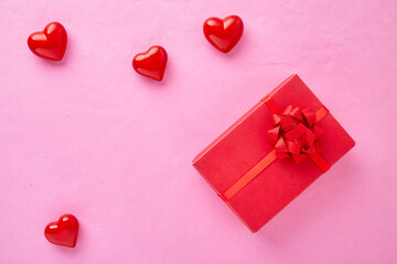 Gift box with love red hearts