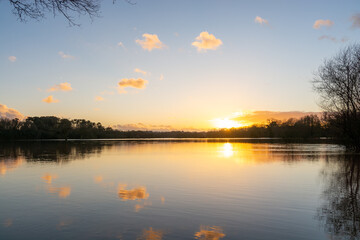 Fototapeta premium zen et reposant coucher de soleil
