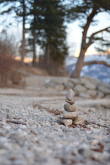 Steinmann im Abendlicht am Grundlsee