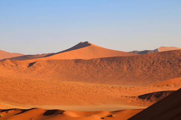Plakat Dune 45 in Sossusvlei Namib Desert - Namib-Naukluft National Park, Namibia, Africa
