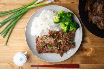 mongolian beef with rice and broccoli