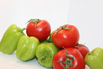 Fototapeta na wymiar tomato and pepper. red green