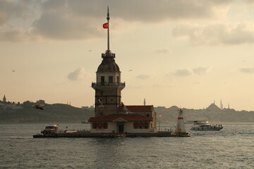 Fototapeta na wymiar Wonderful Sunset Istanbul Maiden's Tower