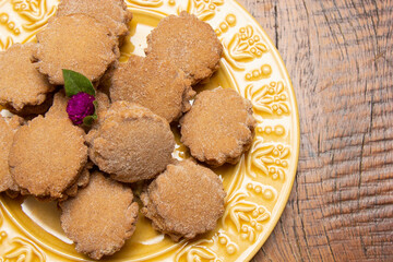 Casadinho Cookie - Traditional Brazilian biscuit stuffed with dulce de leche (doce de leite), a sweet made from milk.