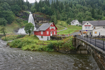 Norwegen - Norheimsund - Steinsdalsfossen Wasserfall