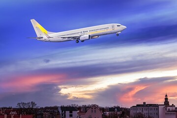 Fototapeta na wymiar airplane against the sky, large airliner