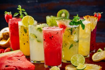 Capirinhas / sucos de frutas